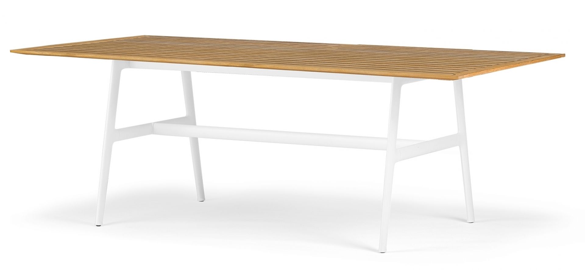 SeaX Esstisch von Dedon mit Teakholzplatte und weißem Gestell für den Garten oder die Terrasse.